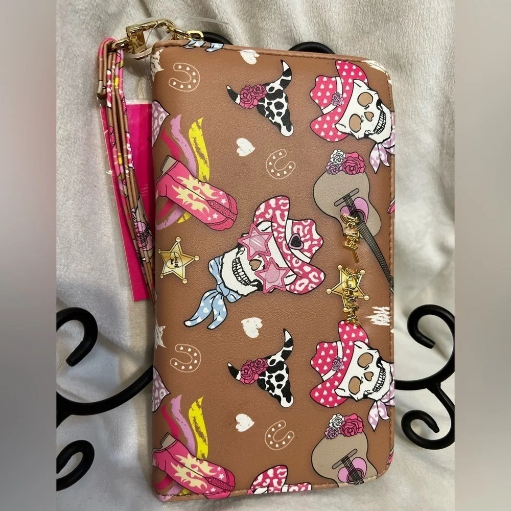 🩷☠️ BETSEY JOHNSON Western Cowboy Skull Print Zip Around Wristlet/Wallet🩷☠️NWT